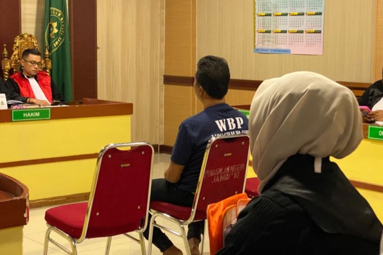 Sidang Ungkap Detik-Detik Pembunuhan Pemilik Ruko Simpang Rimbo, Pelaku Konsumsi Sabu Sebelum Beraksi