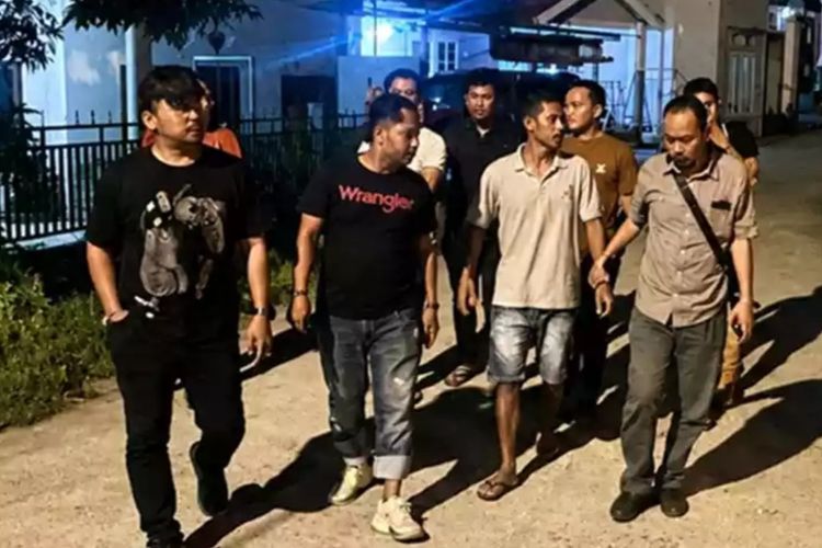 Pria Bersamurai Penyerang Polisi di Angso Duo Ditangkap