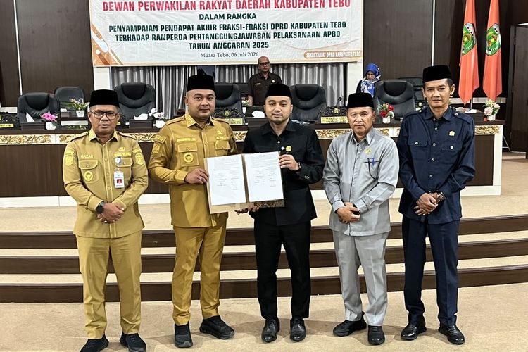 DPRD Tebo Setujui Ranperda Pertanggungjawaban APBD 2025, Khalis Mustiko Pimpin Rapat Paripurna
