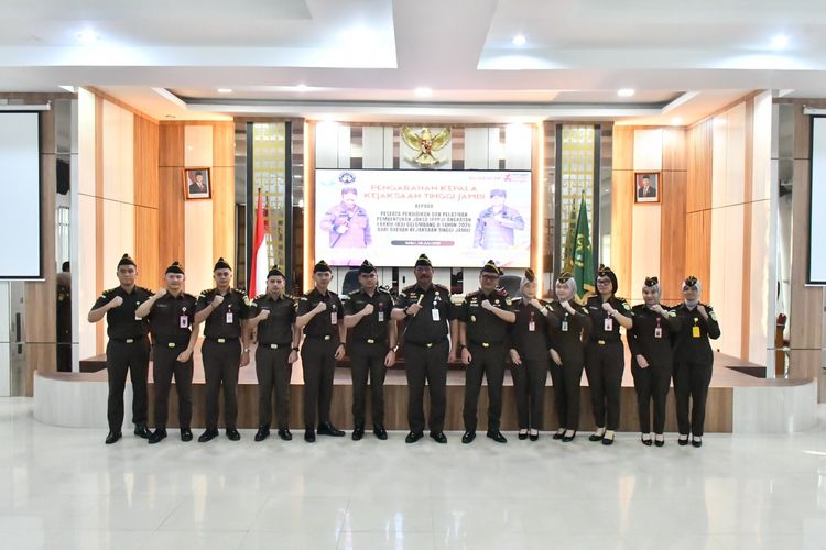 Kajati Jambi Dorong Peserta PPPJ Jadi Jaksa Profesional untuk Indonesia Emas 2045