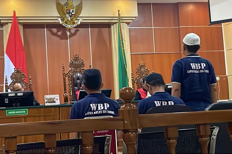 Korupsi Dana Desa: Eks Kades Batang Merangin Divonis 2,5 Tahun, Pjs Kades 1,5 Tahun dan Pendamping Desa 1 Tahun Penjara