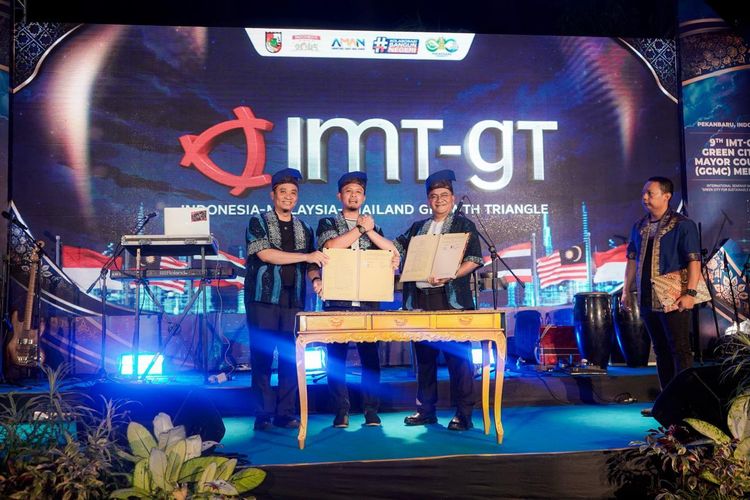 Kolaborasi Jambi-Pekanbaru Menguat, MoU dan PKS Ditandatangani pada Gala Dinner GCMC IMT-GT ke-9 Tahun 2026
