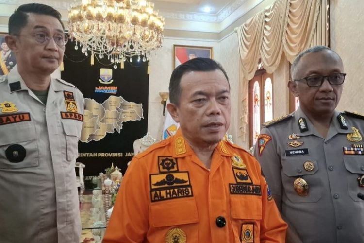 Awan Tak Ada, Hujan Buatan Tertunda: Karhutla Jambi Masuk Fase Kritis, Luas Lahan Terbakar Tembus 300 Hektare