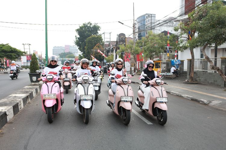 Semarak HUT RI ke-81, Komunitas Fazzio & Filano Keliling Jambi