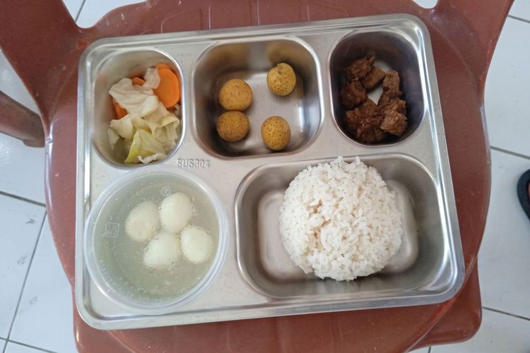 Buntut Keracunan MBG Cirebon, Kepala SPPG Dicopot dan Dapur Disetop