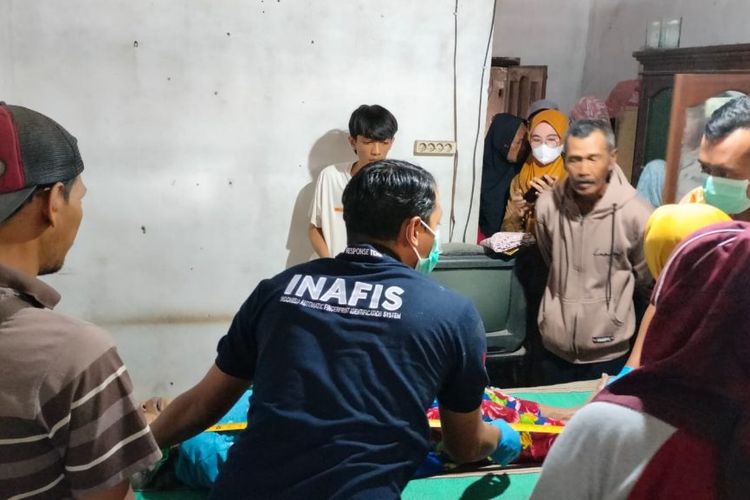 Gegerkan Warga Tulungagung! Seorang Wanita di Kecamatan Ngunut Ditemukan Tewas Gantung Diri