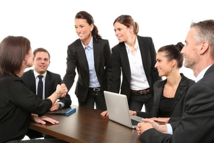 Merasa Karier Tak Ada Peningkatan? Kenali Enam Jebakan Dunia Kerja yang Membuat Terhambat