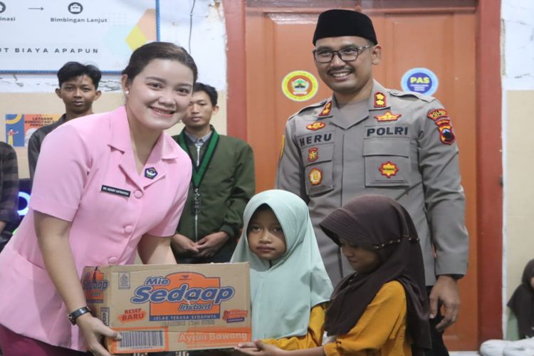 Polres Tegal Kota Pererat Sinergi dengan Mahasiswa Lewat Baksos Ramadan di PPS Suko Mulyo