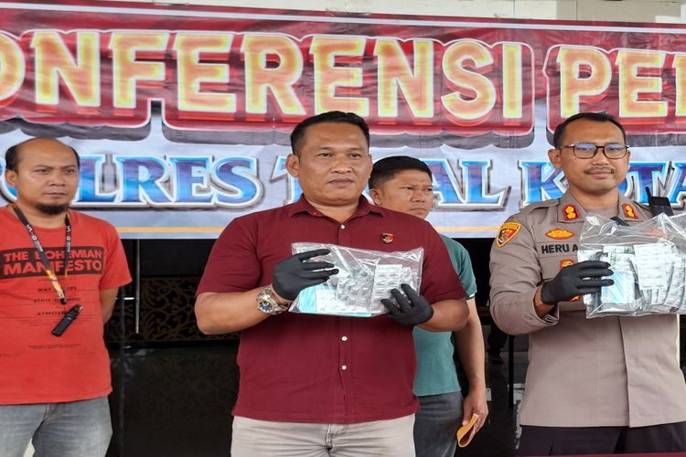 Perang Narkoba: Polres Tegal Kota Sita 1.120 Butir Obat Berbahaya dari Sembilan Pelaku