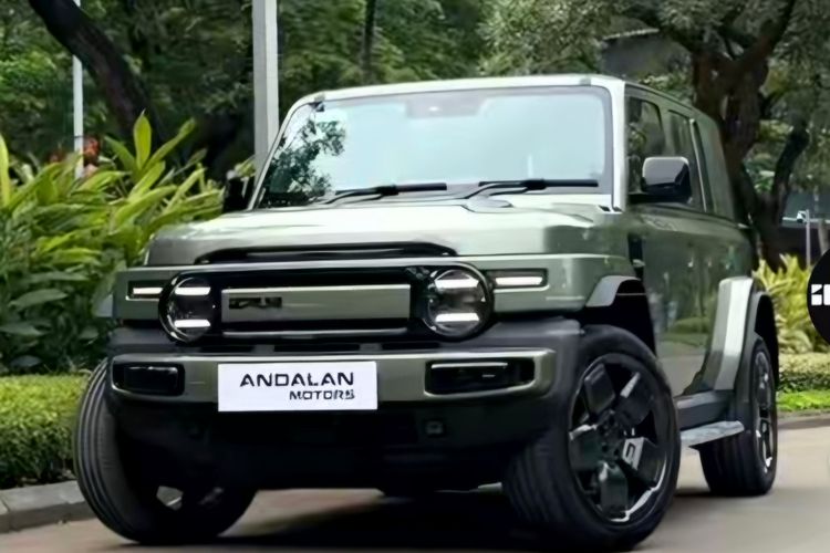 iCar V23 Mobil Listrik Gahar Bergaya Off Road Jarak Tempuh 500 Km,