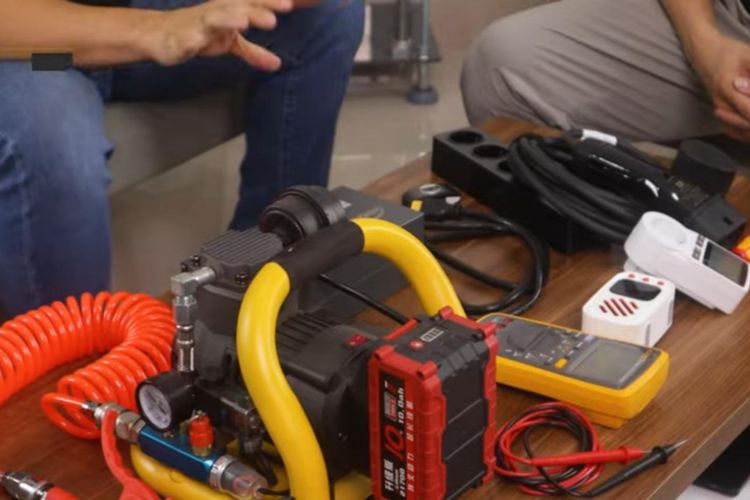 Pengguna Mobil Listrik EV Wajib Punya Ini untuk Menunjang Keamanan dan Kenyamanan Berkendara