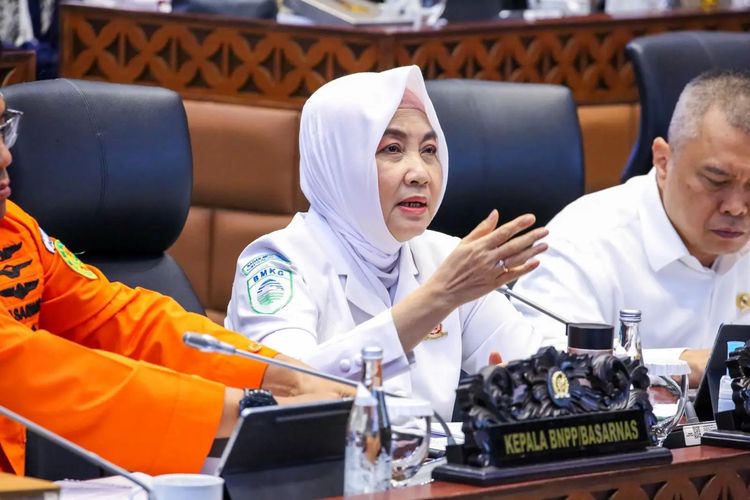 Selama Libur Natal dan Tahun Baru, BMKG Imbau Masyarakat Pantau Cuaca Ekstrem 