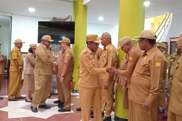 Frans Pekey: Dalam Waktu Dekat Roling Jabatan ASN Segera Dilakukan