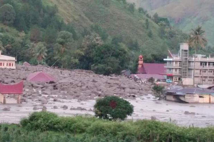 Korban Tewas Banjir Bandang di Humbang Hasundutan Ditemukan 11 Korban Masih Dinyatakan Hilang