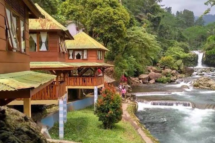 Curug Bayan, Petualangan Segar di Balik Keindahan Gunung Slamet