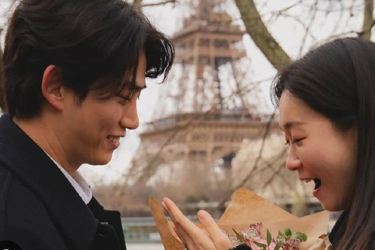 Daebak! Taecyeon 2PM Resmi Lamar Kekasih di Kota Paris, Ini Respon Netizen