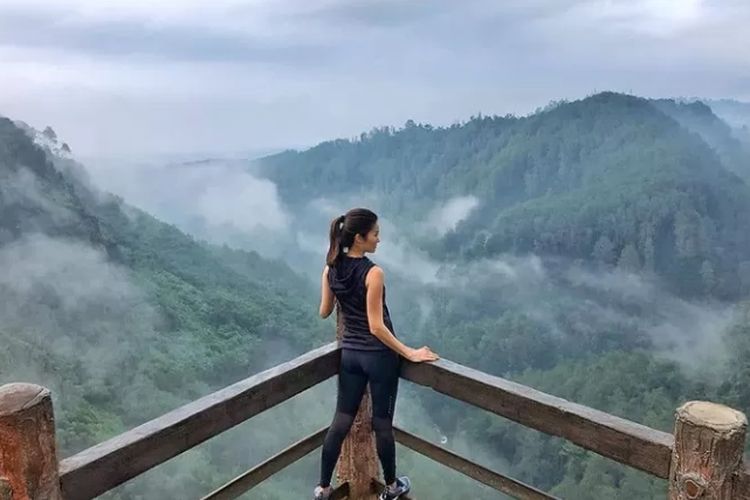 Tebing Keraton, Destinasi Wisata Alam yang Tak Jauh dari Pusat Kota Bandung