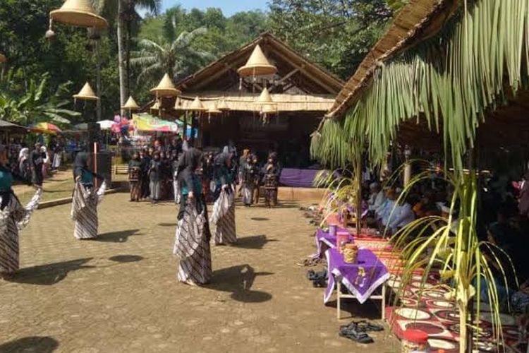Tradisi Misalin, Mensucikan Diri Menyambut Bulan Ramadan di Ciamis