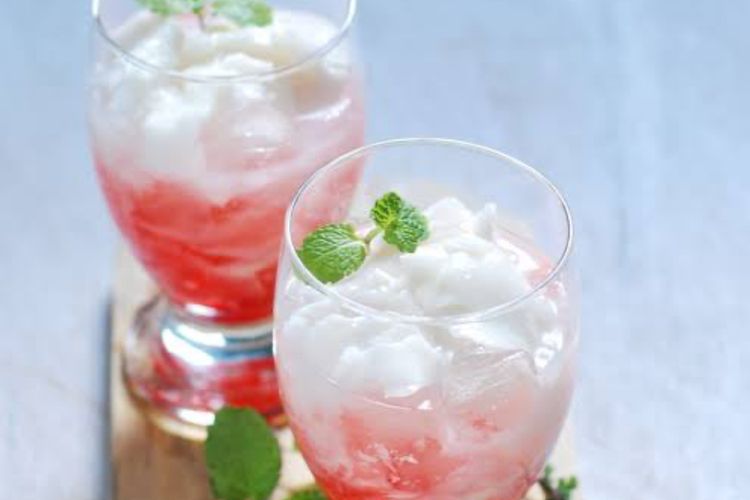 Menu Buka Puasa Hari Ini: Resep Membuat Es Kopyor Simpel dan Segar