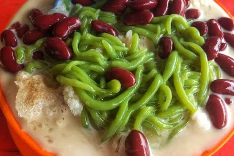 Resep Membuat Es Cendol: Segarnya Takjil Legendaris yang Selalu Dirindukan