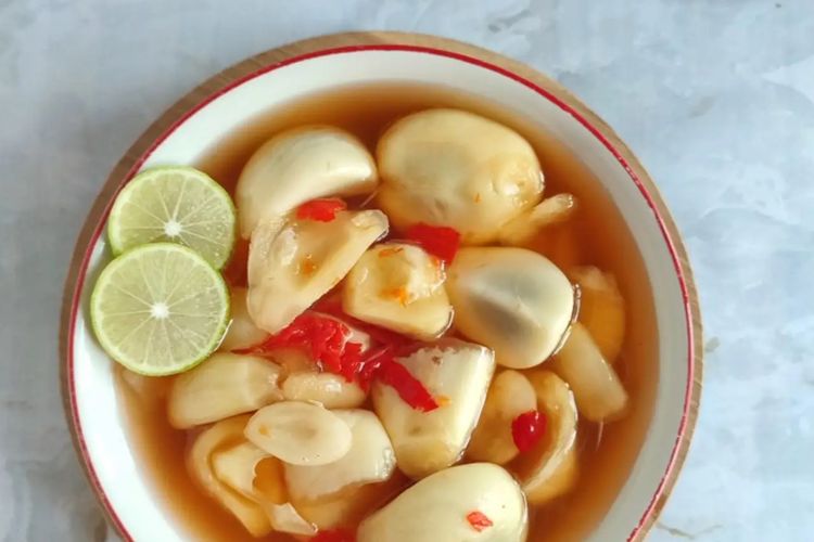 Segarnya Asinan Salak Bikin Nagih, Bikin Sendiri di Rumah Lebih Hemat!