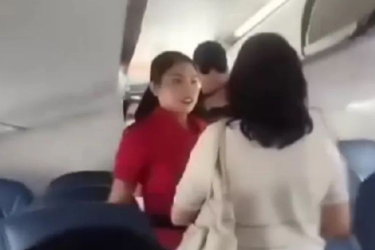 Gegerkan Publik! Megawati Diduga Cekik Pramugari di Pesawat