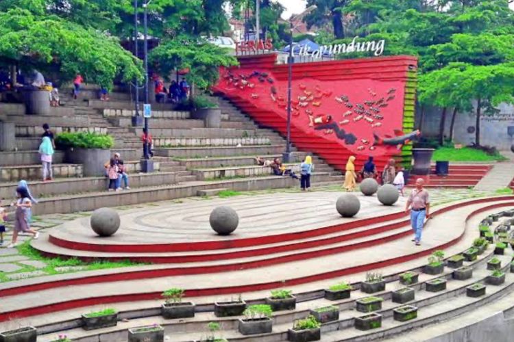 Menikmati Keindahan Bandung dari Teras Cikapundung BBWS: Lebih dari Sekadar Sungai