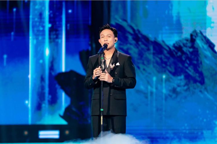 Fajar Noor Sapu Bersih Standing Ovation di Grand Final Idol 2025! Pertanda Juara?