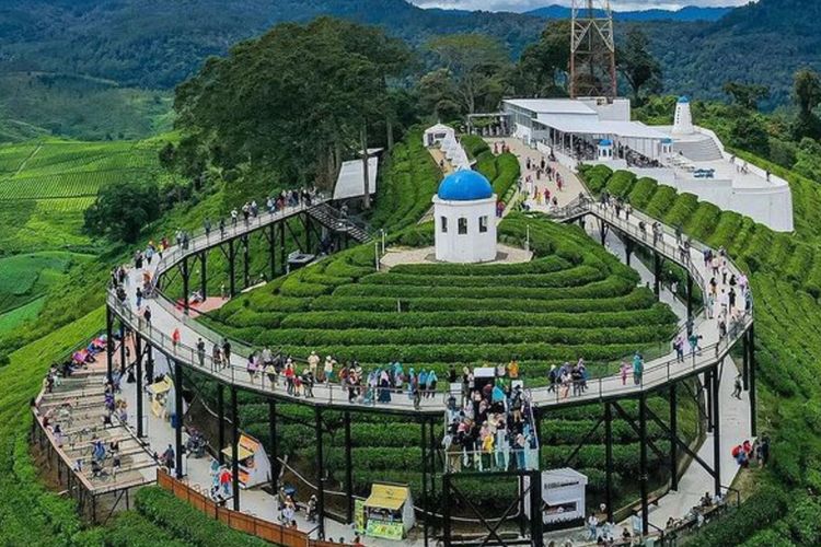 Nimo Highland, Wisata Hits Pangalengan dengan Pemandangan Spektakuler