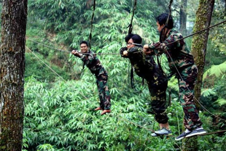 Zone 235 Outdoor Training Center Cikole Lembang, Pengalaman Outbound Berbasis Alam