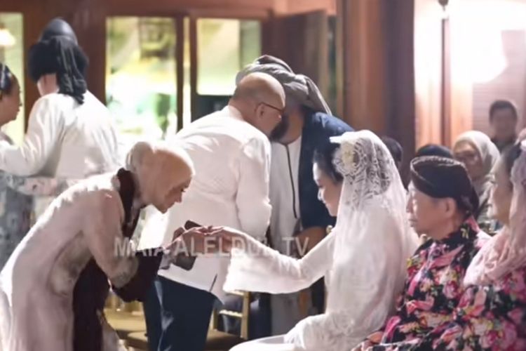 Potret Akur Maia Estianty & Mulan Jameela di Siraman Al Ghazali, Momen Salaman Jadi Sorotan!