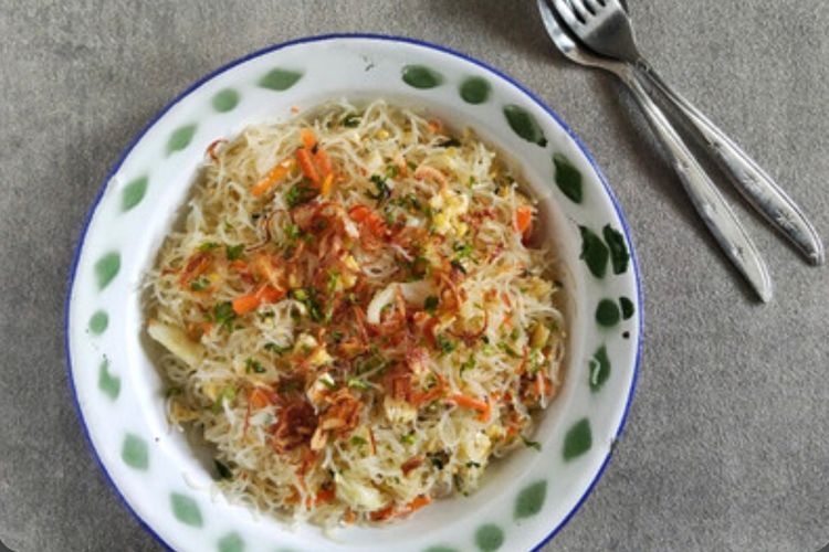 Masak Mudah Hari Ini: Resep Bihun Goreng Putih Kenyal dan Bumbu Meresap