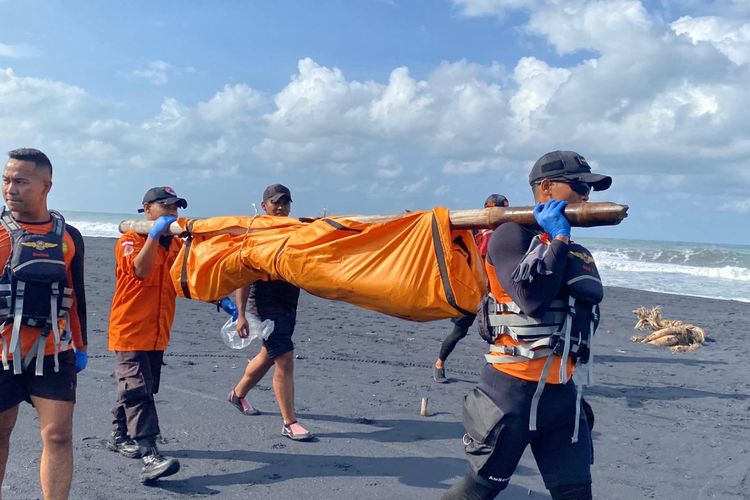 Tragedi Laut di Muara Cikaso Sukabumi, Korban Kedua Kapal Nelayan Terbalik Ditemukan Tak Bernyawa