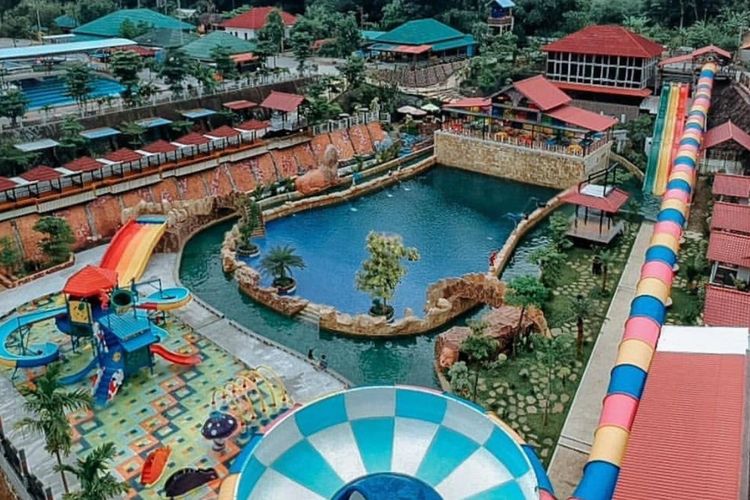 Jelajahi Anugerah Waterpark Bunder, Wisata Air Terbesar di Purwakarta