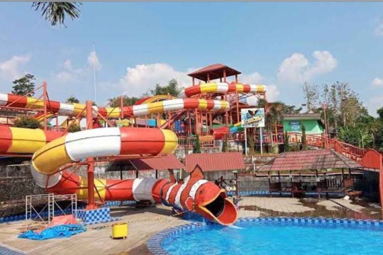 Kumpay Waterpark Subang, Destinasi Segar Penuh Wahana Seru untuk Liburan Keluarga