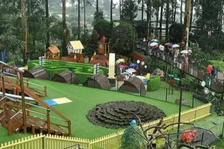 Dusun Bambu: Tempat Rekreasi Alam dan Kuliner di Kaki Gunung Burangrang