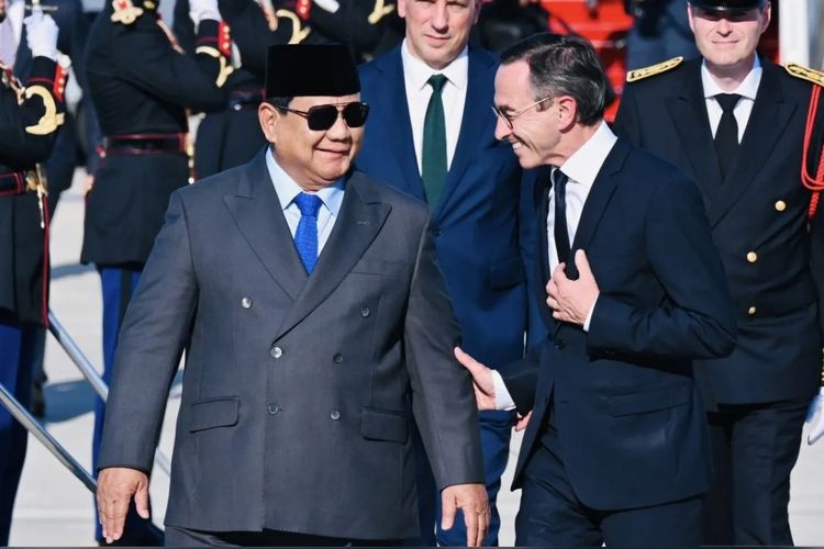 Pesan Menyentuh Emmanuel Macron untuk Prabowo di Perayaan Bastille Day