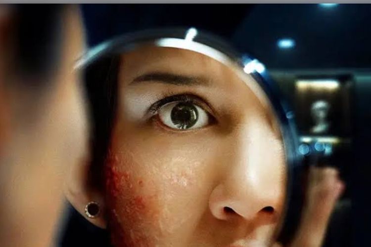 Keseruan Film A Normal Woman yang Viral di Media Sosial