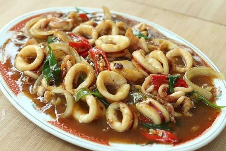 Masak Mudah Hari Ini: Resep Cumi Saus Tiram yang Empuk dan Berbumbu Pas