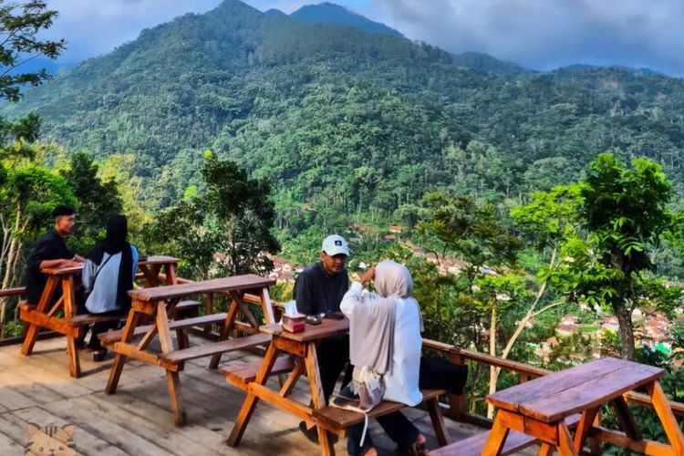 4 Kegiatan Seru di Bukit Sampalan Asri, Cocok Dikunjungi Bareng Keluarga dan Pasangan!