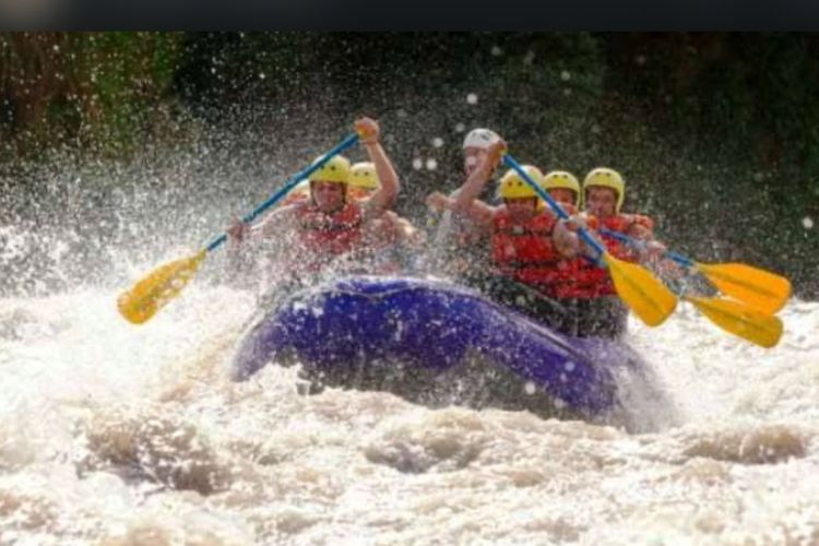 Menjelajahi Sungai Citanduy: Arung Jeram Seru di Tengah Keindahan Alam Ciamis