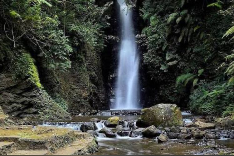 Pesona Curug Cinangrang Subang Beserta Rute dan Aktivitas Seru di Dalamnya