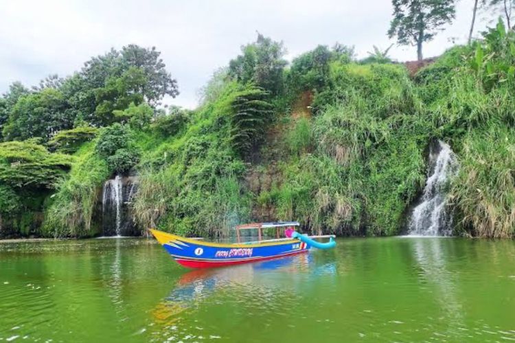 Curug Ciwideng, Spot Instagramable dengan Udara Segar di Subang