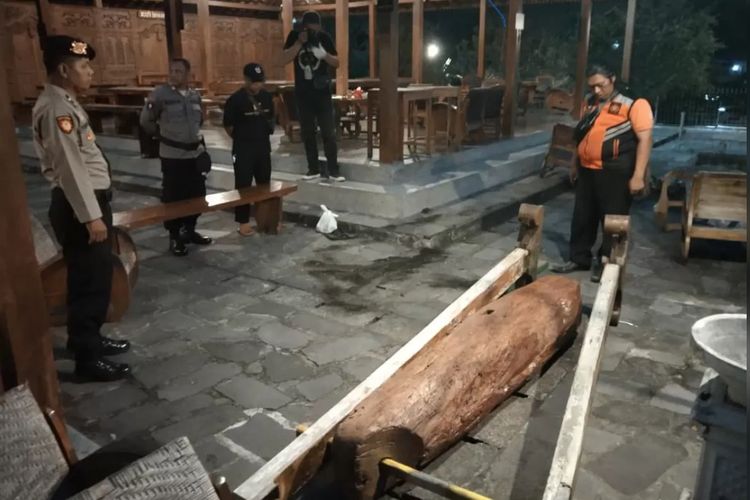 Berapa Berat Kentongan Kopi Ingkar Janji Kulon Progo yang Timpa Bocah Hingga Tewas?