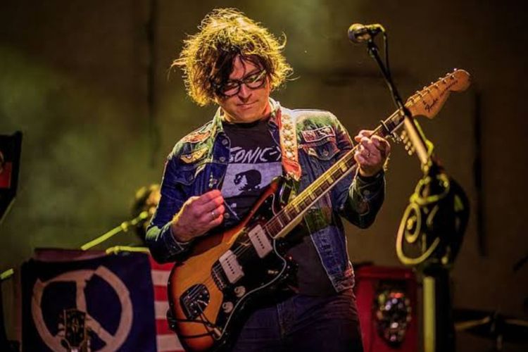 Tur Australia Berujung Kontroversi, Ryan Adams Bikin Geger Publik