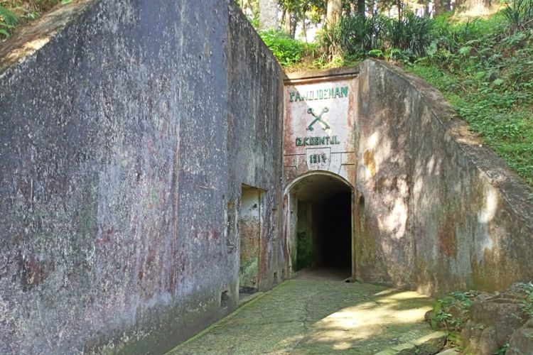 Pesona Tahura Gunung Kunci: Hutan Raya Bernuansa Sejarah di Tengah Kota Sumedang