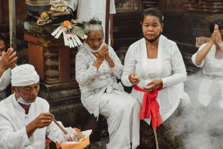 25 Kumpulan Ucapan Selamat Hari Raya Galungan 2025 untuk Keluarga dan Sahabat