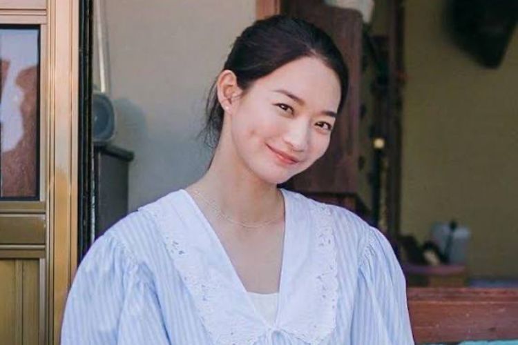Profil Shin Min Ah: Aktris Ikonik Korea yang Siap Menikah dengan Kim Woo Bin