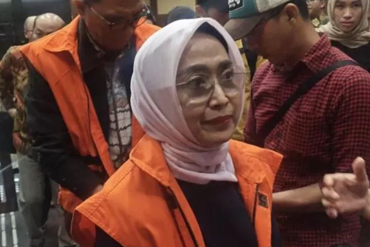 Jejak Hukum Mantan Dirut ASDP Ira Puspadewi Sebelum Direhabilitasi Presiden