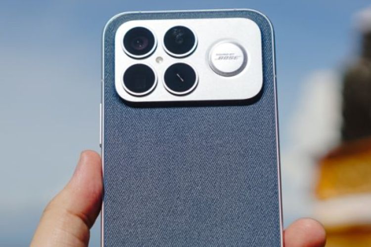 Spek POCO F8 Ultra, Smartphone Flagship Killer dengan Sentuhan Audio Bose